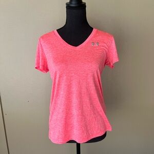 Never worn women's under armour dri fit shirt
